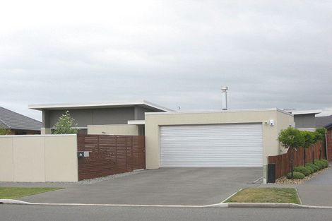 Photo of property in 86 Broadhaven Avenue, Parklands, Christchurch, 8083