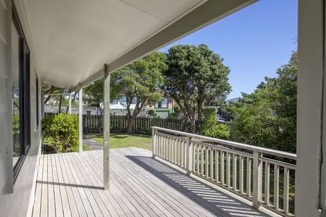 Photo of property in 6 Moki Street, Titahi Bay, Porirua, 5022