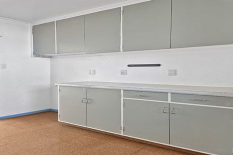 Photo of property in 23 Rangitane Street, Maupuia, Wellington, 6022