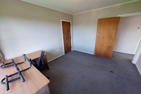 Photo of property in 1 Junction Street, Welbourn, New Plymouth, 4310