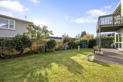 Photo of property in 2 Pipi Street, Two Mile Bay, Taupo, 3330