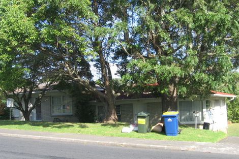 Photo of property in 1/16a Diana Drive, Glenfield, Auckland, 0627