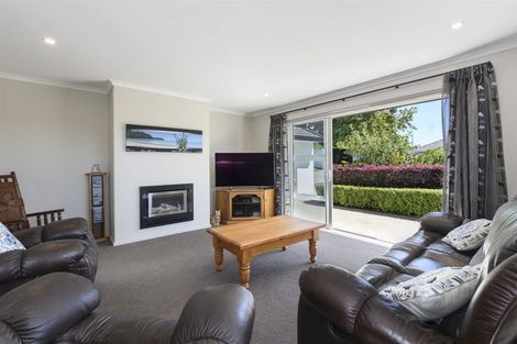 Photo of property in 94 Moffat Road, Bethlehem, Tauranga, 3110
