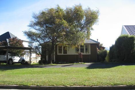 Photo of property in 220 Hillhead Road, Corstorphine, Dunedin, 9012