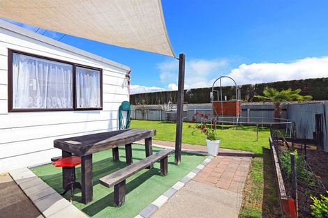 Photo of property in 1009 Reka Street, Akina, Hastings, 4122