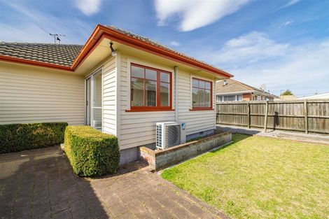 Photo of property in 71 Mahars Road, Mairehau, Christchurch, 8052