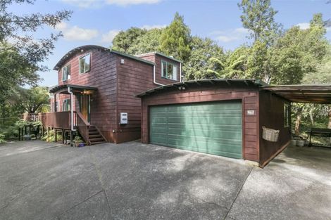 Photo of property in 112 Mountain Road, Henderson Valley, Auckland, 0612