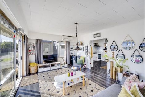 Photo of property in 21c Lannie Place, Greenmeadows, Napier, 4112
