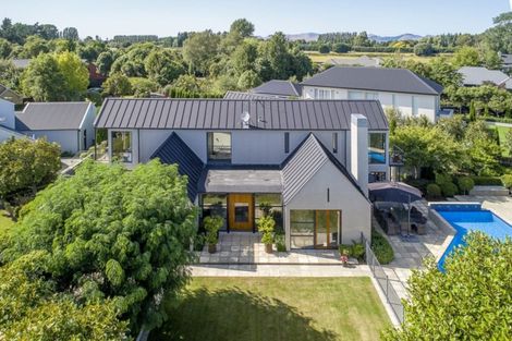 Photo of property in 8 Springvale Gardens, Harewood, Christchurch, 8051