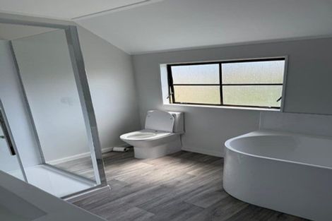 Photo of property in 8a Mallard Grove, Churton Park, Wellington, 6037