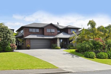 Photo of property in 2 Wonderview Road, Leigh, 0985