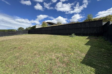 Photo of property in 17 Denham Court, Flagstaff, Hamilton, 3210