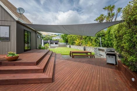 Photo of property in 54a Belleview Terrace, Mount Pleasant, Christchurch, 8081