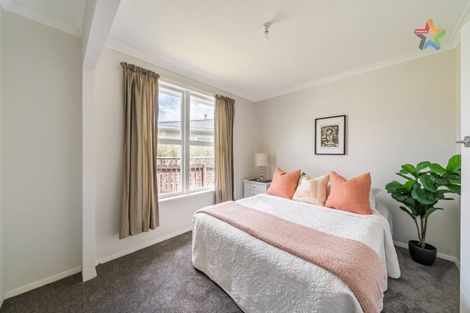 Photo of property in 20 Charles Street, Clouston Park, Upper Hutt, 5018