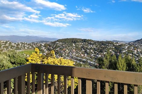 Photo of property in 7 Gavaskar Place, Khandallah, Wellington, 6035