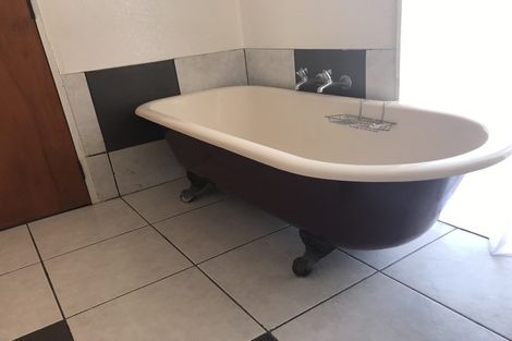 Photo of property in 209 Queen Street, Pukekohe, 2120