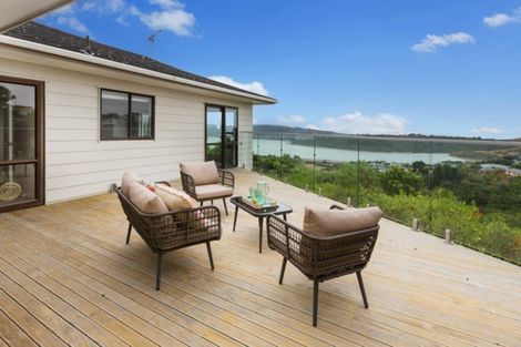 Photo of property in 14 Solway Place, Papakowhai, Porirua, 5024