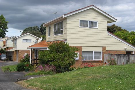 Photo of property in 31 Woodward Avenue, Mangere Bridge, Auckland, 2022