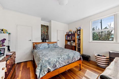 Photo of property in 15 Station Road, Takanini, 2112