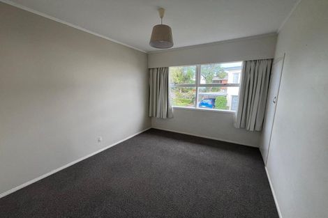 Photo of property in 107 Bradbury Road, Botany Downs, Auckland, 2010