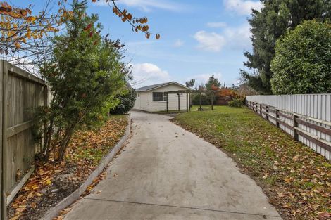 Photo of property in 8 Thackeray Place, Owhata, Rotorua, 3010