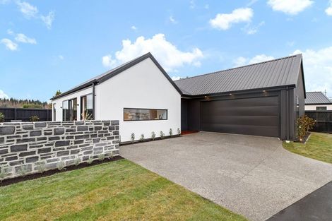 Photo of property in 16 Burkett Street, Marshland, Christchurch, 8051