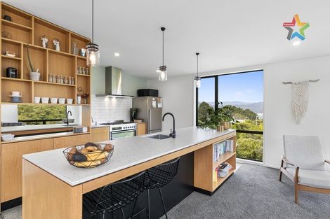 Photo of property in 58b Pekanga Road, Normandale, Lower Hutt, 5010