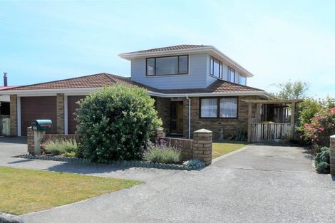 Photo of property in 22 Parfitt Place, Greymouth, 7805