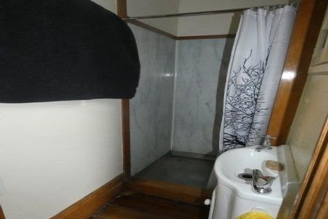 Photo of property in 36 Roy Street, Newtown, Wellington, 6021