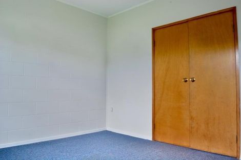 Photo of property in 2/309 Sunset Road, Sunnynook, Auckland, 0632