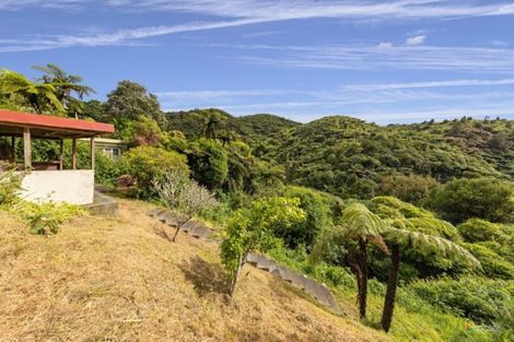 Photo of property in 28 Foster Crescent, Belmont, Lower Hutt, 5010