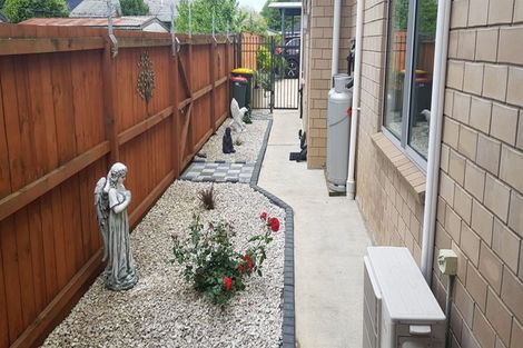 Photo of property in 48 Hamilton Road, Papatoetoe, Auckland, 2025