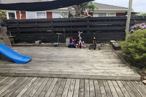 Photo of property in 1/205 Bucklands Beach Road, Bucklands Beach, Auckland, 2012