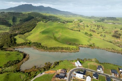 Photo of property in 70 Omahina Street, Raglan, 3225