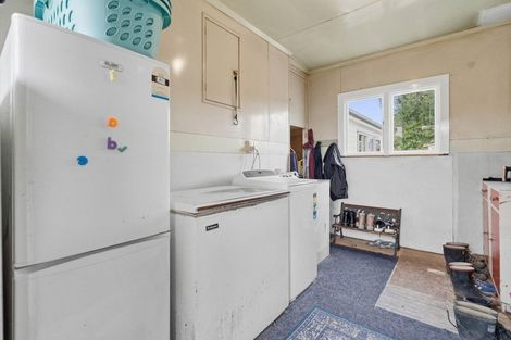 Photo of property in 37 Coutts Road, Gore, 9710