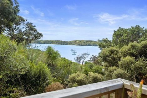 Photo of property in 8 Smith-grey Crescent, Parekura Bay, Hikurangi, 0184