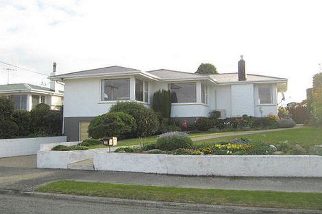 Photo of property in 44 Glendale Crescent, Holmes Hill, Oamaru, 9401