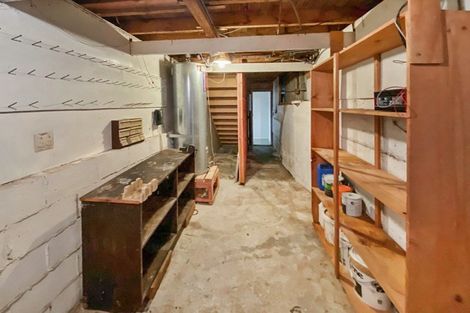 Photo of property in 9 Ries Street, Dannevirke, 4930