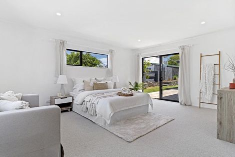 Photo of property in 111 Dickson Road, Papamoa Beach, Papamoa, 3118