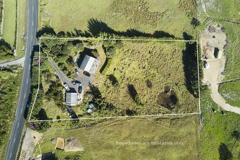 Photo of property in 26 Taipa View Road, Taipa, 0483