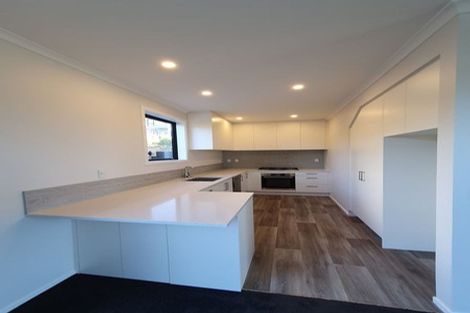 Photo of property in 1 Koreke Close, Kenepuru, Porirua, 5022