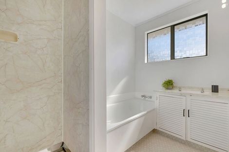 Photo of property in 21 The Mainsail, Whitby, Porirua, 5024