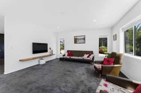 Photo of property in 9 Moy Place, Otaki, 5512