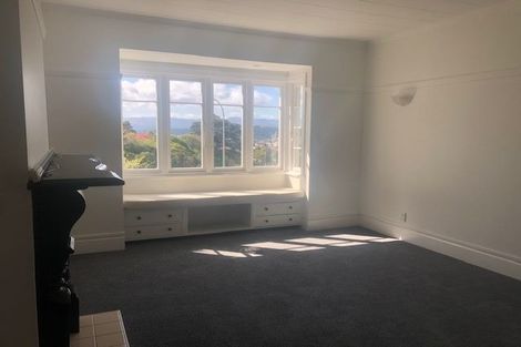 Photo of property in 51 Northland Road, Northland, Wellington, 6012