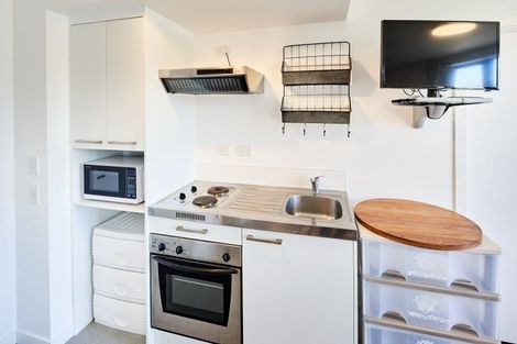 Photo of property in Southern Cross Apartments, 506/35 Abel Smith Street, Te Aro, Wellington, 6011