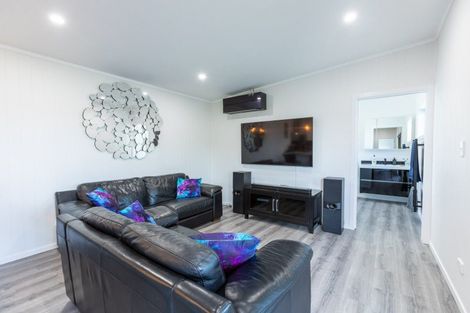 Photo of property in 111 Grey Street, Woodville, 4920