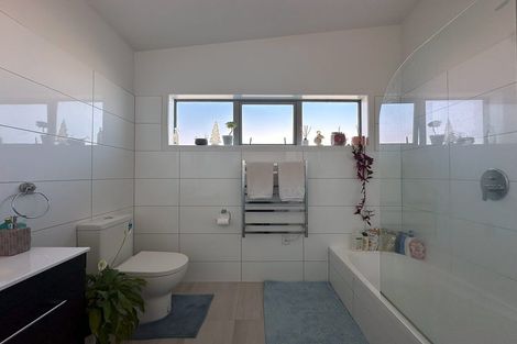 Photo of property in 8/87 Victoria Street, Alicetown, Lower Hutt, 5010