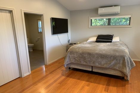 Photo of property in 34 Marellen Drive, Red Beach, 0932