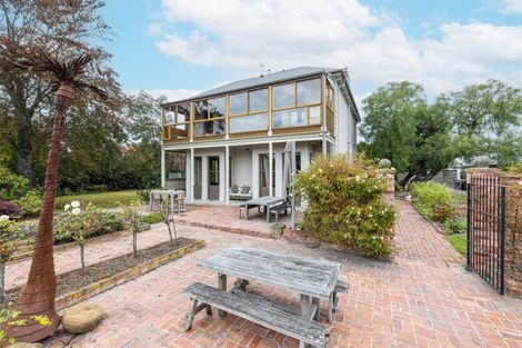 Photo of property in 335 Church Street, West End, Timaru, 7910