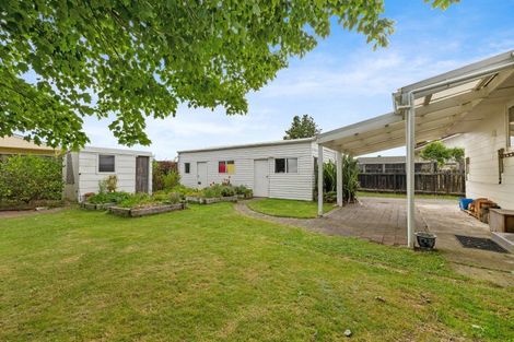 Photo of property in 5 Clouston Crescent, Fenton Park, Rotorua, 3010